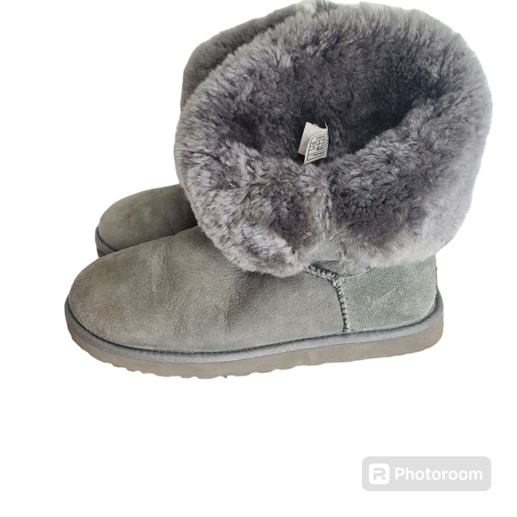 UGG grey Bailey button boots size 9 - Picture 5 of 8